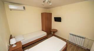 Гостевой дом Guesthouse Sportivnaya 4а Кабардинка Двухместный номер с 2 отдельными кроватями-5